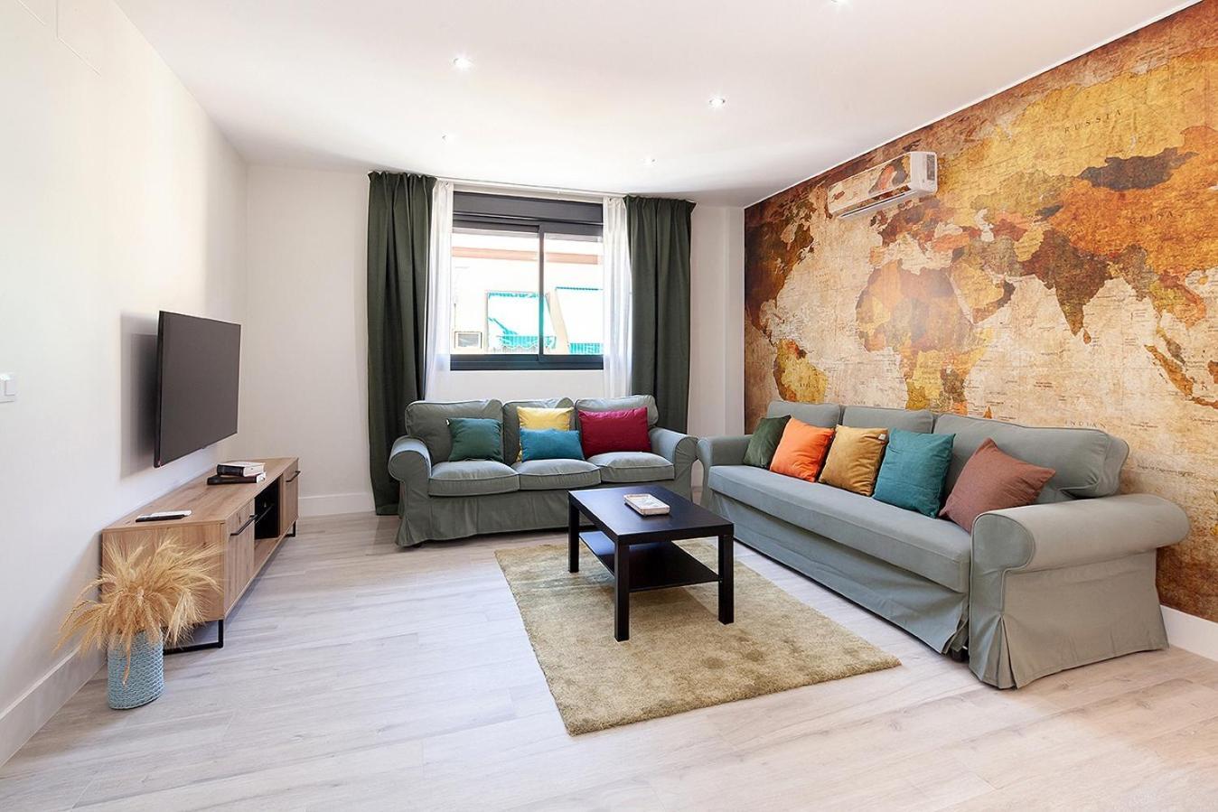 Family Home Suits Encantos De Sevilla Sevilha Exterior foto